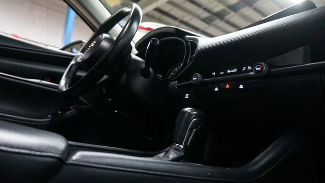 Used 2023 MAZDA MAZDA3 s image 50