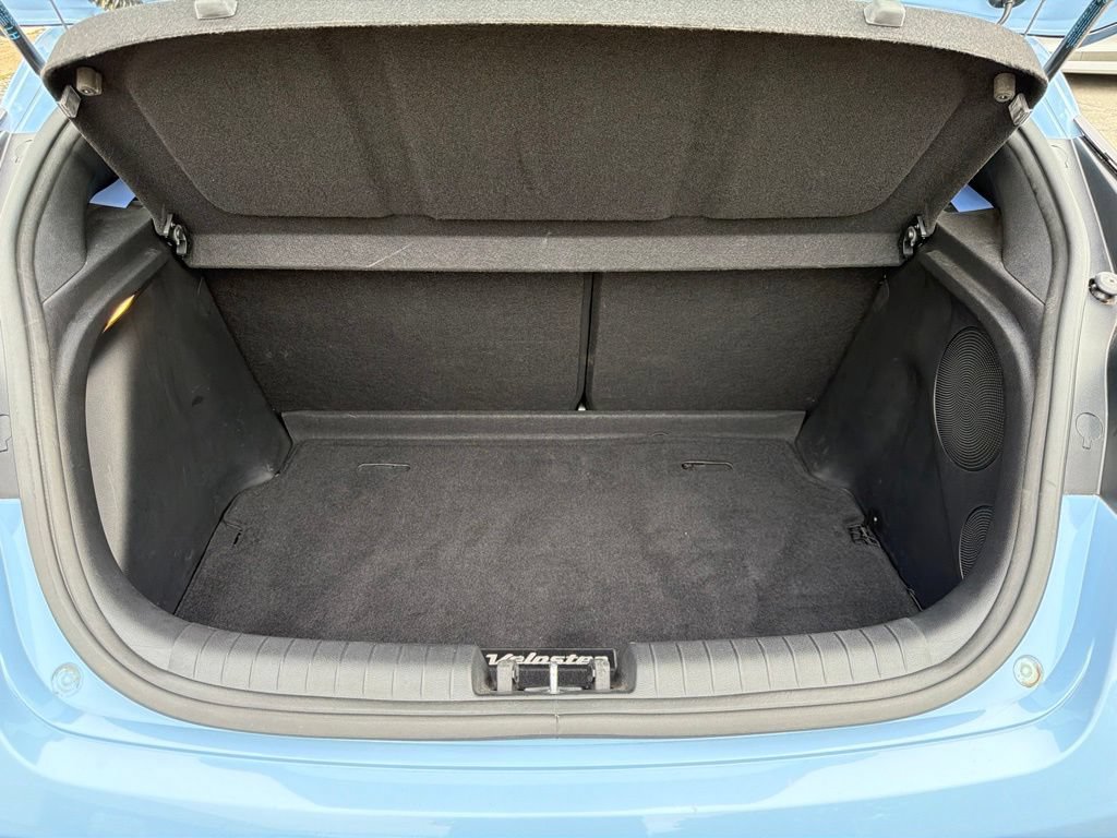 Used 2022 Hyundai Veloster N FWD image 17