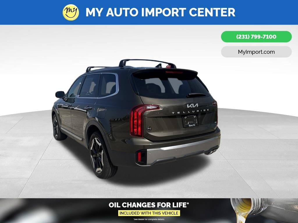 Used 2025 Kia Telluride S AWD/4WD image 5