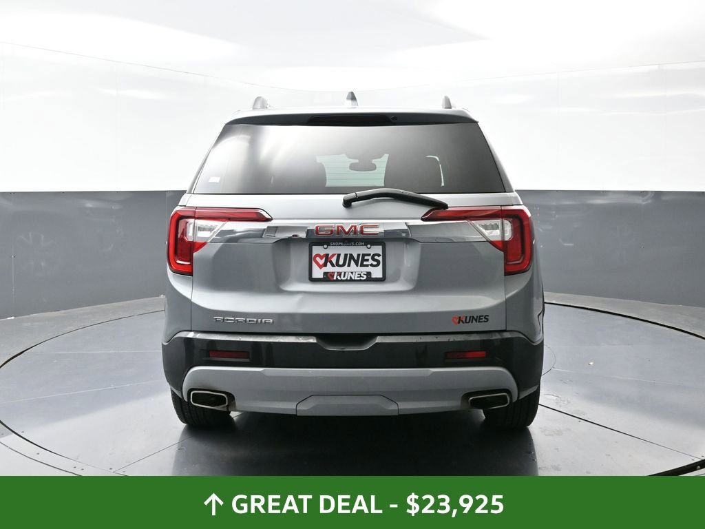 Used 2023 GMC Acadia SLT image 13