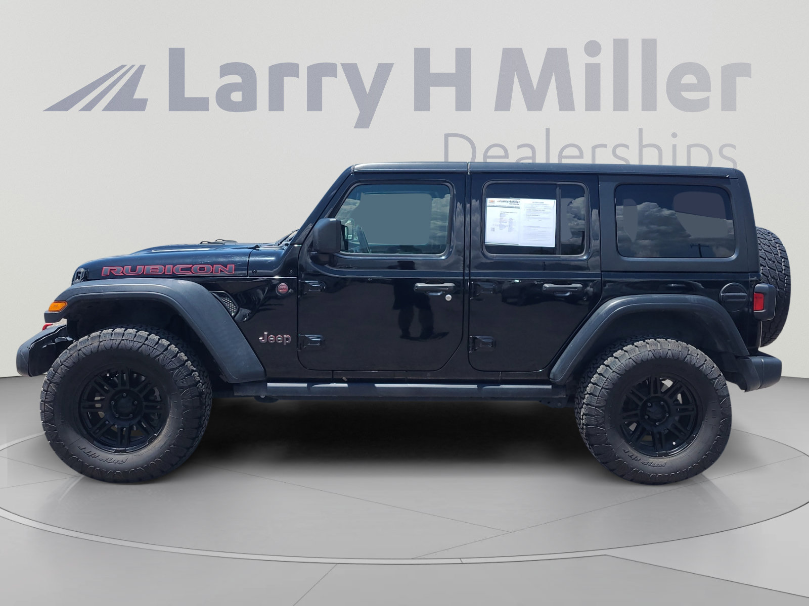 Used 2019 Jeep Wrangler Unlimited Rubicon AWD/4WD image 2