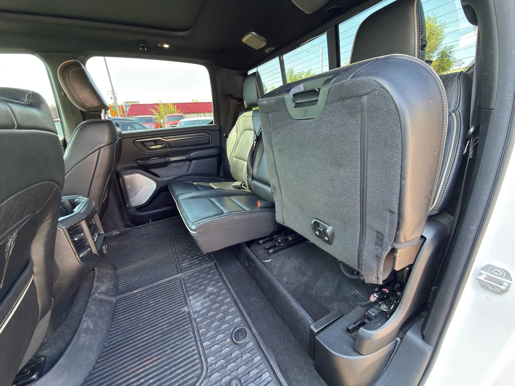 Used 2021 RAM 1500 Limited w/ Night Edition image 19