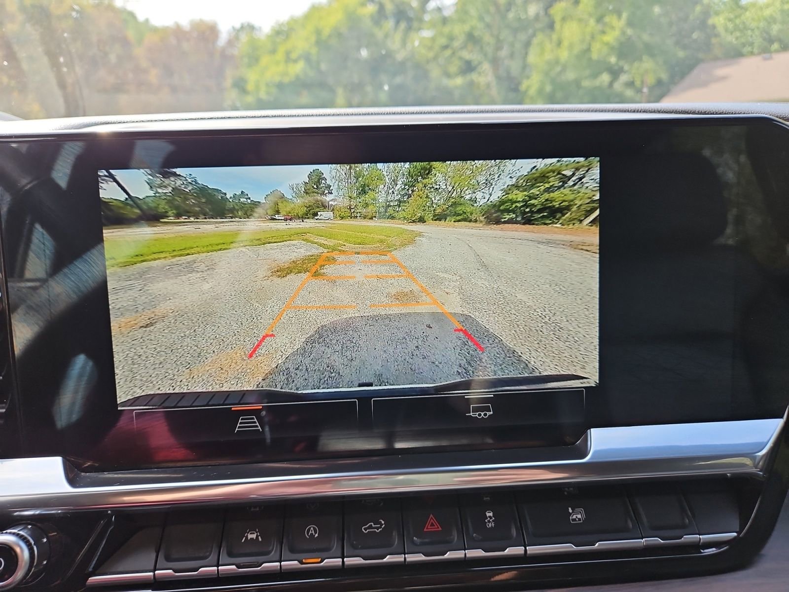 Used 2025 GMC Sierra 1500 SLT image 30