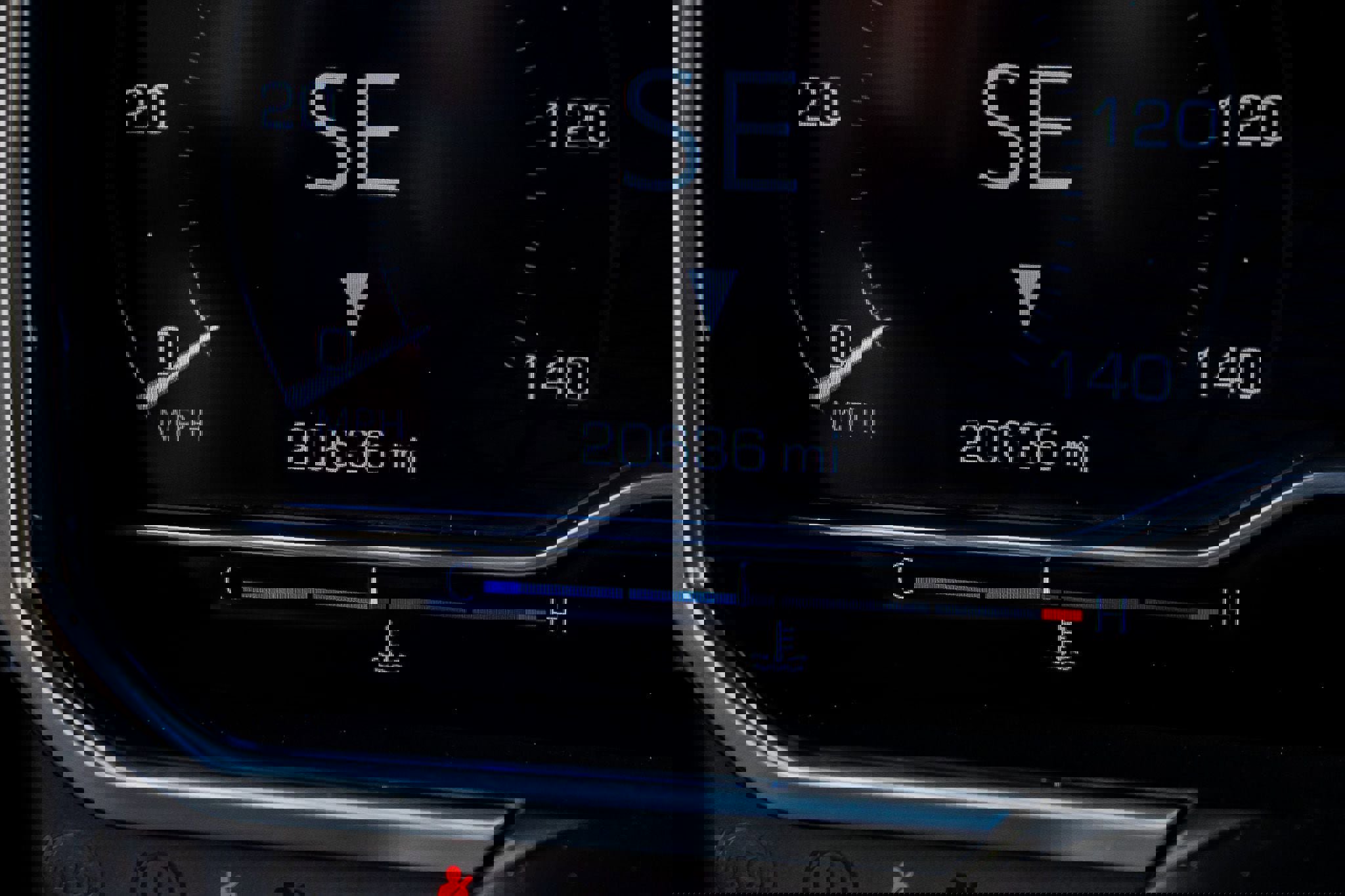 Used 2023 GMC Sierra 1500 AT4 w/ AT4 Premium Package image 21