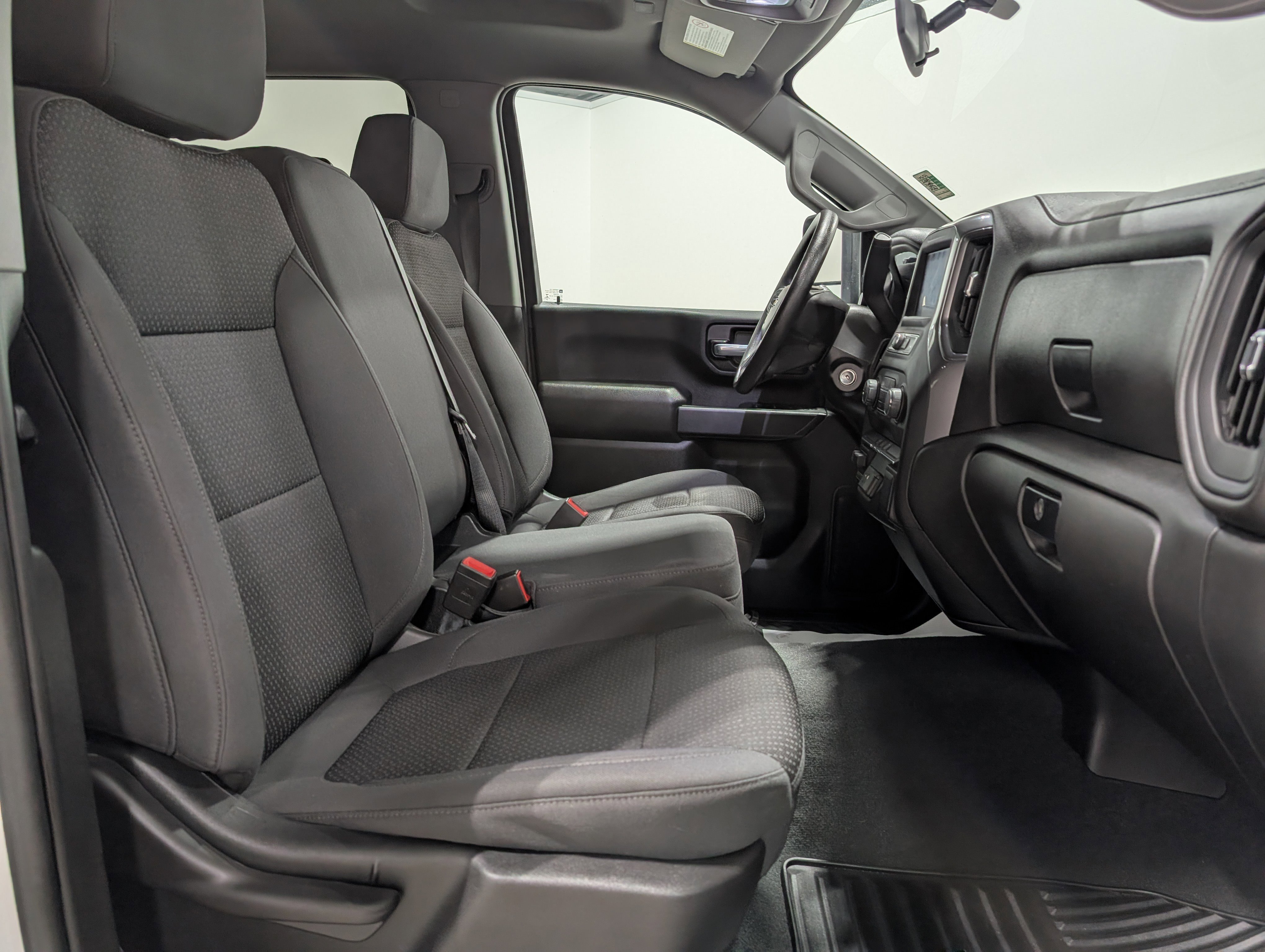 Used 2022 Chevrolet Silverado 2500 Custom image 22