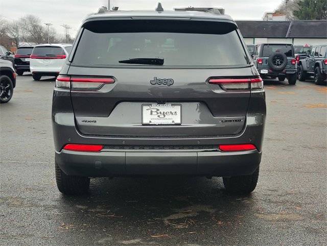 New 2025 Jeep Grand Cherokee L Limited w/ Black Appearance Package image 35