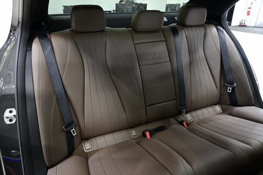 Certified 2022 Mercedes-Benz E 350 4MATIC Sedan image 15