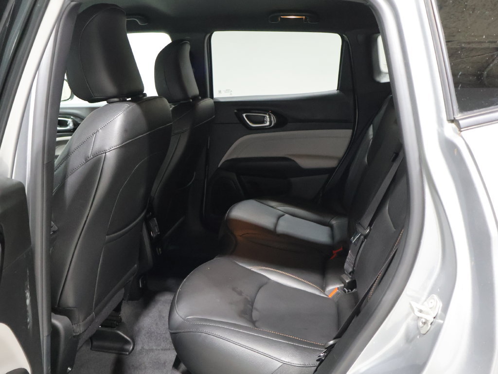 Certified 2024 Jeep Compass Limited AWD/4WD image 17