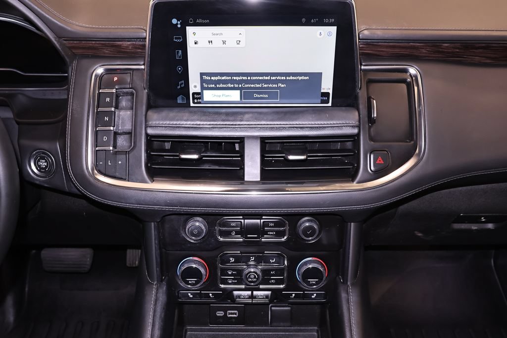 Used 2023 Chevrolet Tahoe Z71 w/ Luxury Package AWD/4WD image 32