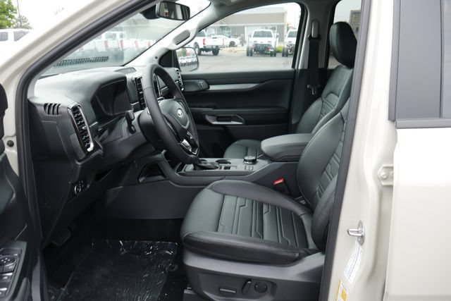 New 2026 Ford Ranger Lariat w/ Black Appearance Package AWD/4WD image 2