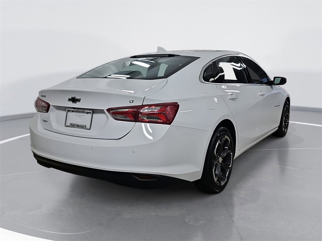 Certified 2022 Chevrolet Malibu LT image 3