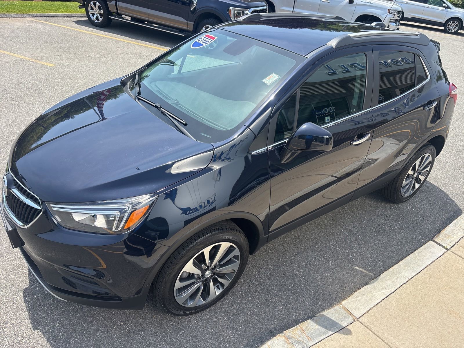 Used 2022 Buick Encore Preferred w/ Safety Package AWD/4WD image 7