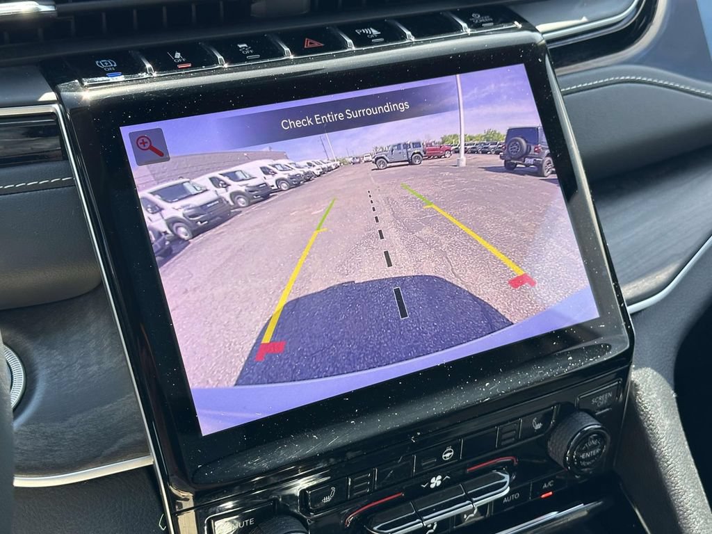Used 2022 Jeep Grand Cherokee Limited 4xe AWD/4WD image 28