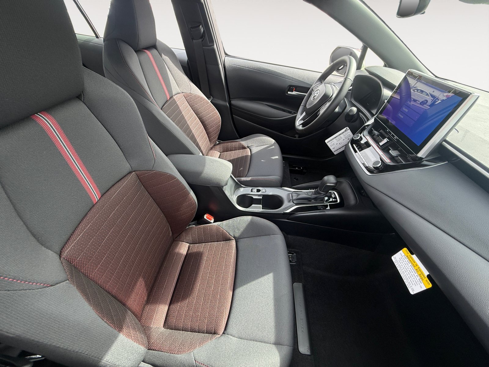 New 2027 Toyota Corolla SE w/ SE Package FWD image 15