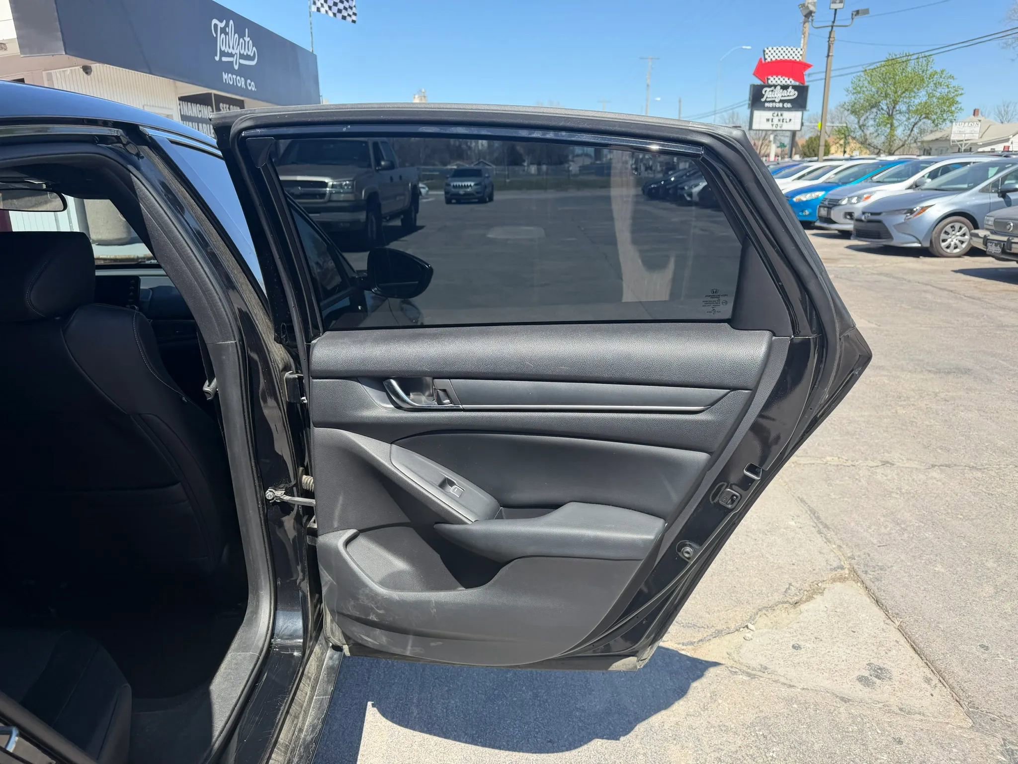 Used 2018 Honda Accord Sport image 15