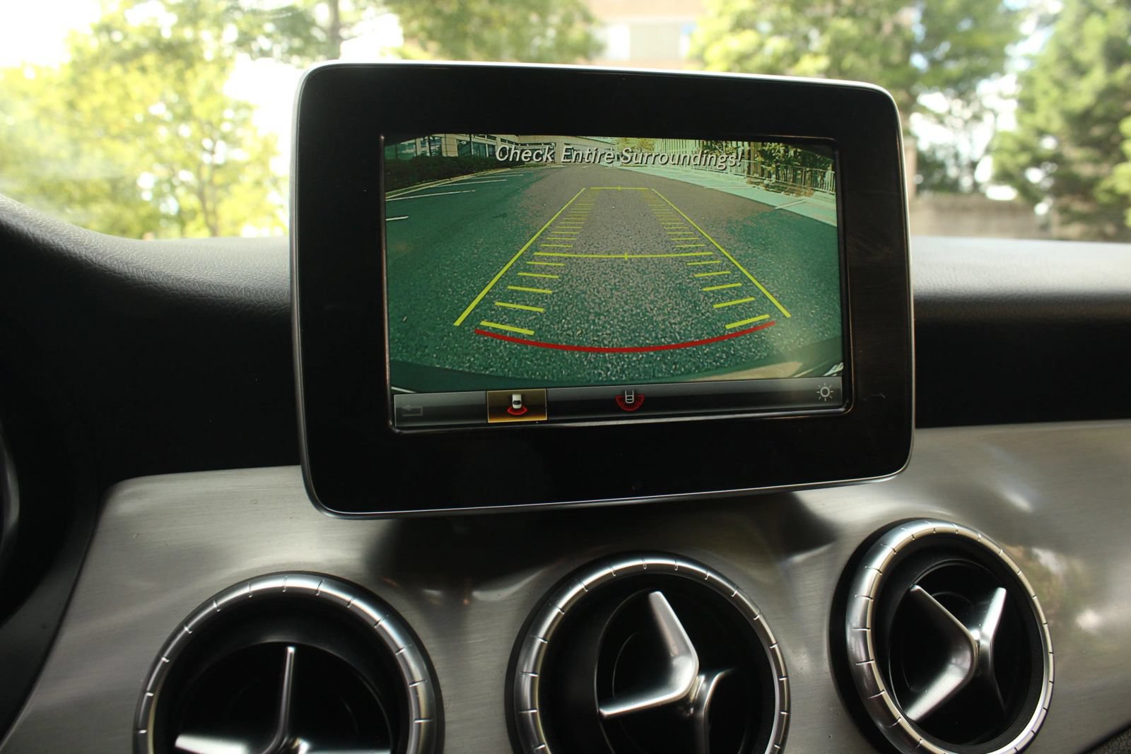 Used 2016 Mercedes-Benz CLA 250 image 34