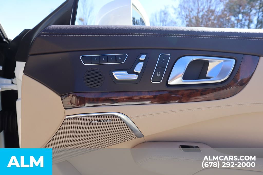 Used 2015 Mercedes-Benz SL 400 image 31