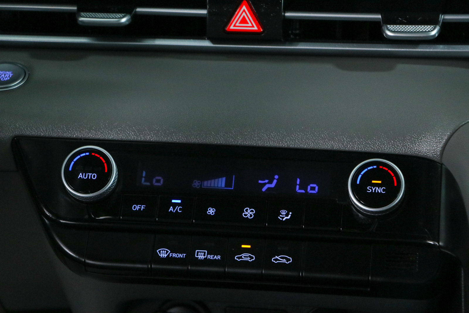 Used 2025 Hyundai Elantra Sport FWD image 20