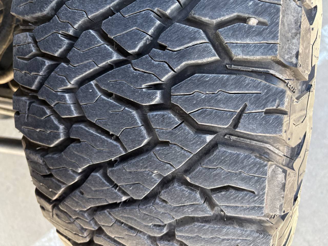 Used 2018 RAM 2500 Laramie AWD/4WD image 10