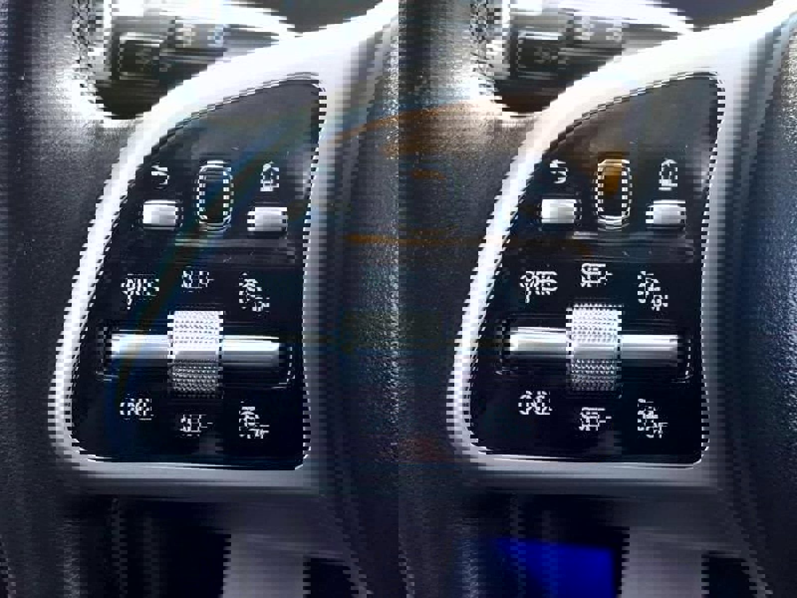 Used 2021 Mercedes-Benz GLE 450 4MATIC image 31