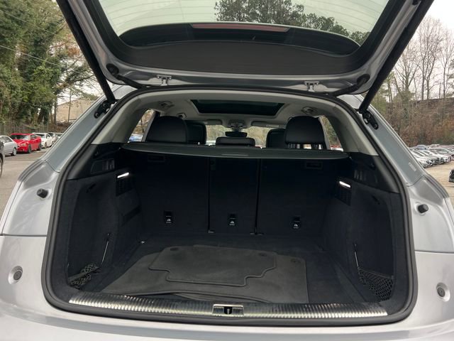 Used 2019 Audi Q5 Prestige w/ Prestige Package image 33