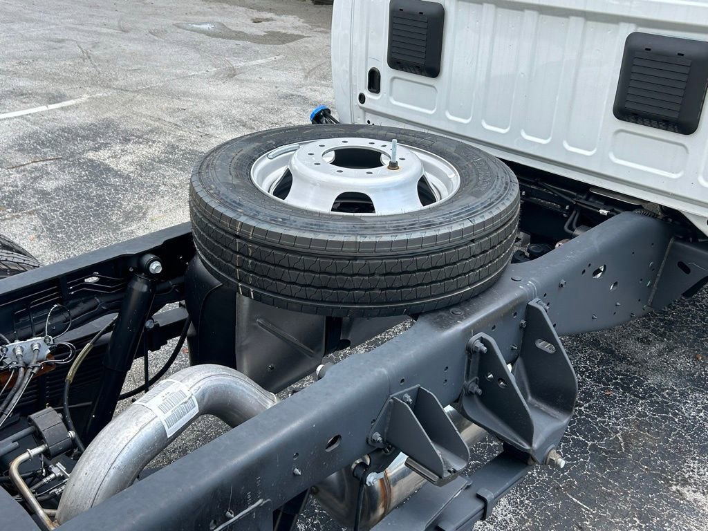 New 2025 RAM 5500 Tradesman w/ Max Tow Package image 32