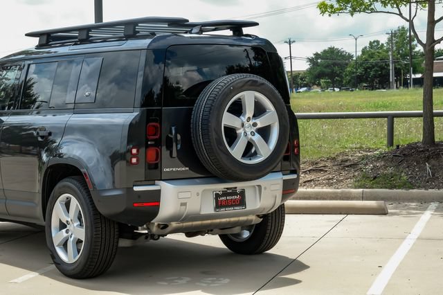 Used 2024 Land Rover Defender 110 S AWD/4WD image 15