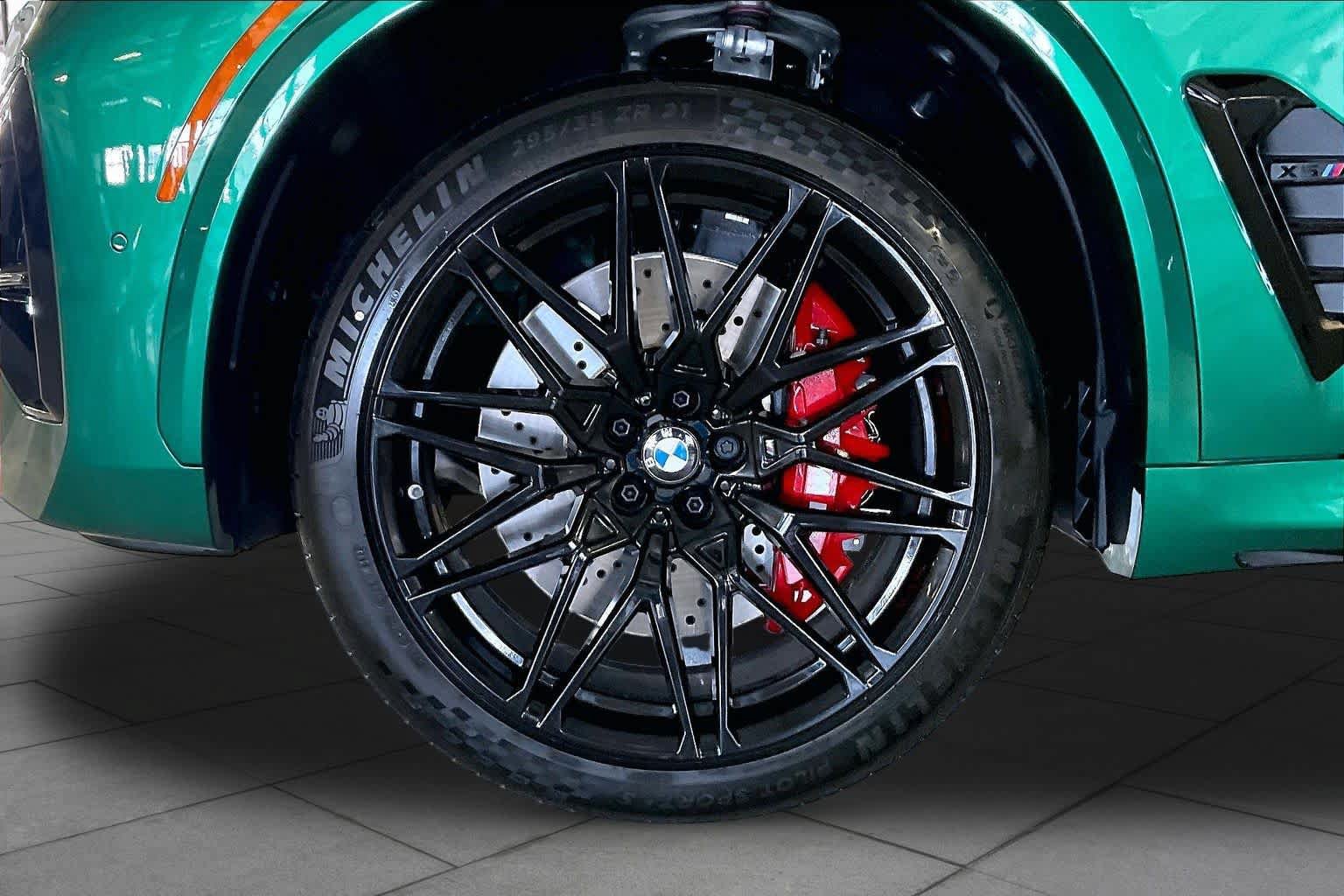 New 2026 BMW X5 M Competition w/ Executive Package AWD/4WD image 11