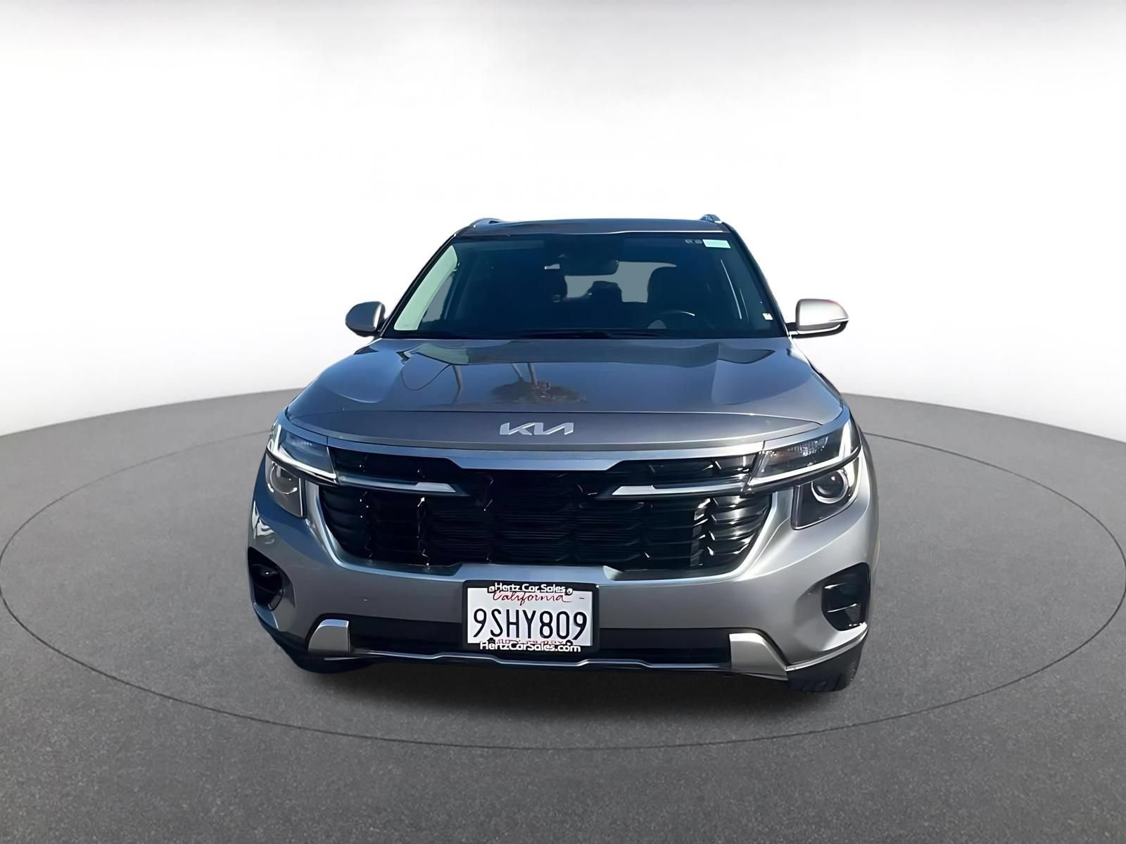 Used 2025 Kia Seltos S FWD image 4