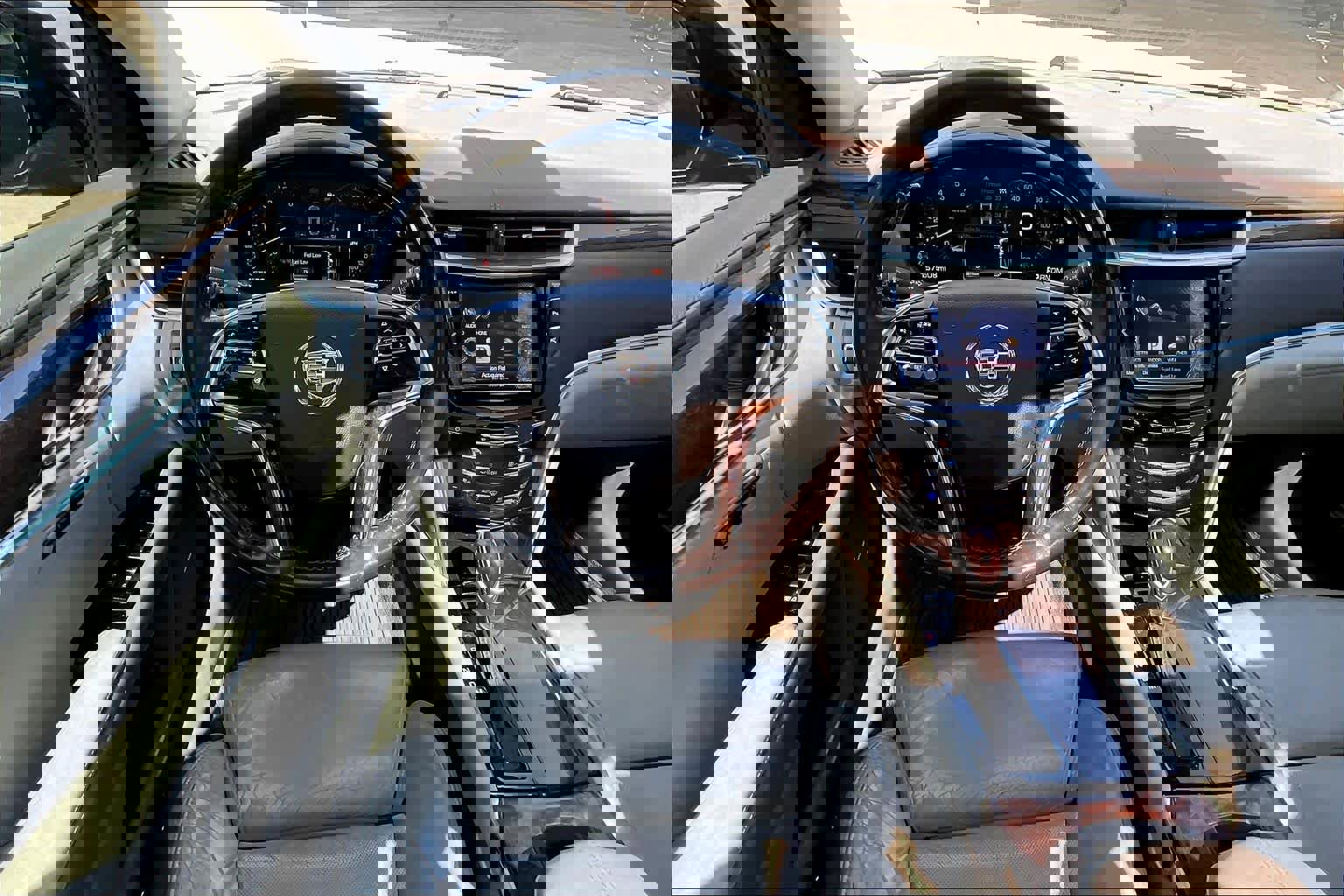 Used 2014 Cadillac XTS Platinum image 5