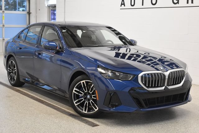 New 2027 BMW 530i xDrive w/ M Sport Package