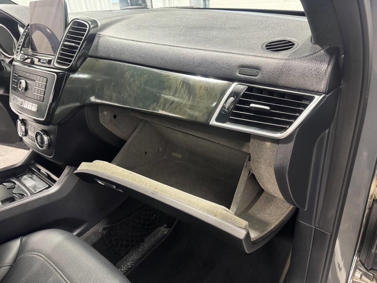 Used 2018 Mercedes-Benz GLS 450 4MATIC image 24