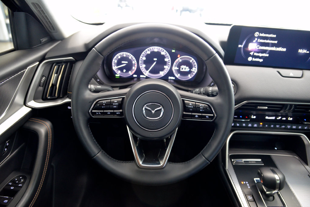 Certified 2026 MAZDA CX-70 3.3 Turbo w/ Premium Package AWD/4WD image 18