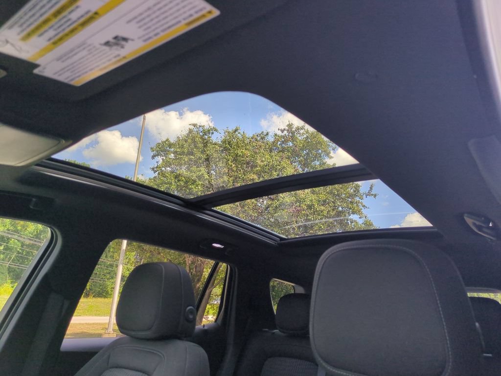 New 2026 Chevrolet Equinox LT w/ Safety and Technology Package FWD image 27