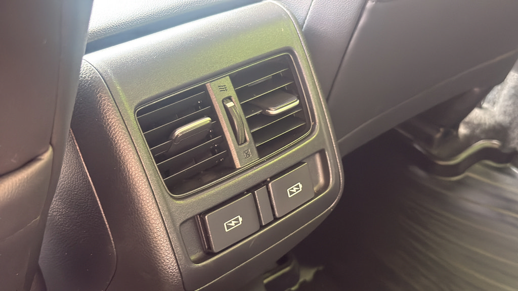Used 2022 Honda Accord EX-L image 22