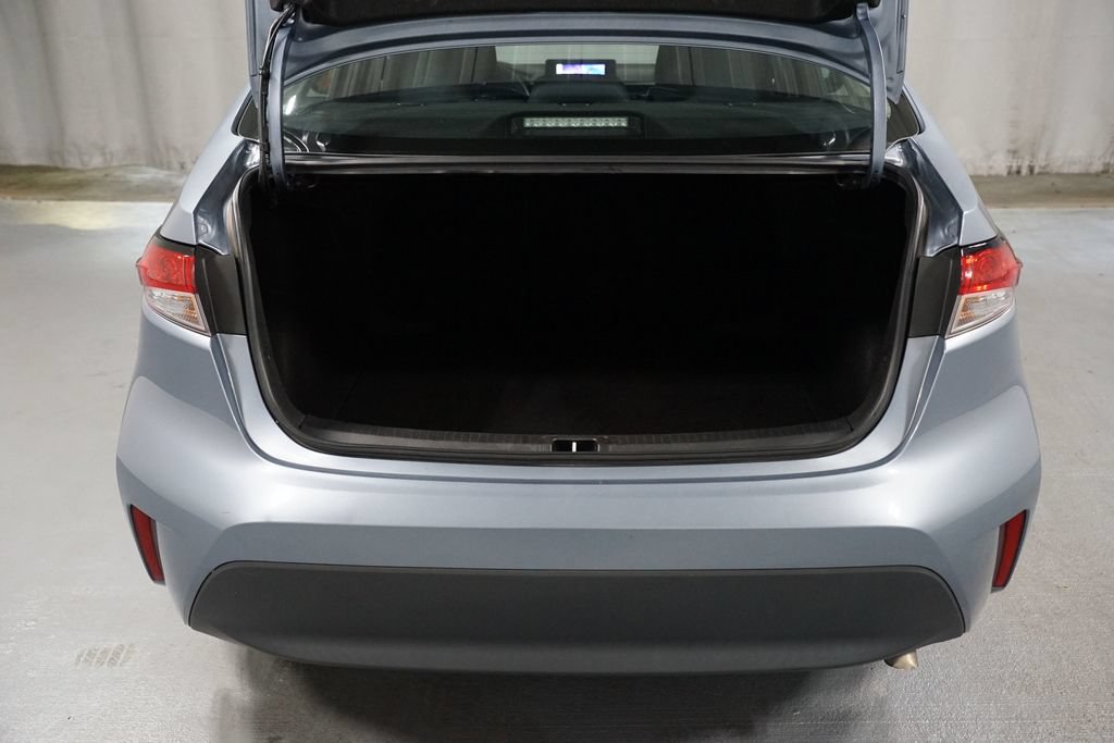 Certified 2024 Toyota Corolla LE FWD image 31