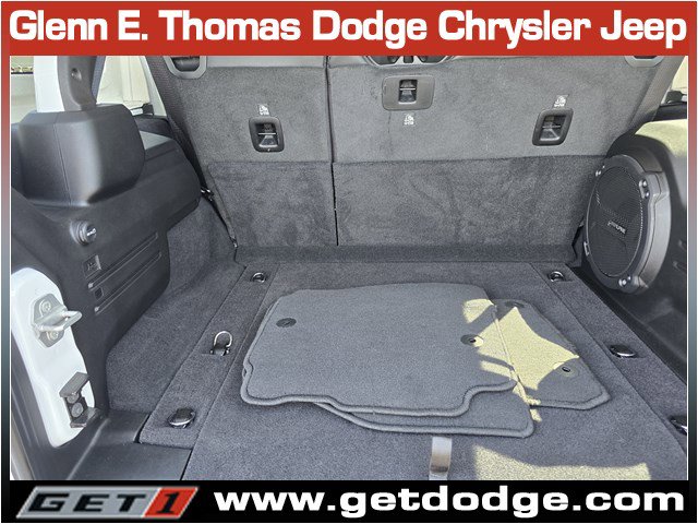 Certified 2025 Jeep Wrangler Sahara w/ Safety Group image 29