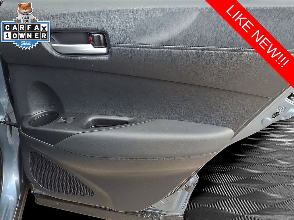 Used 2026 Toyota Corolla Cross XLE w/ Convenience Package image 11