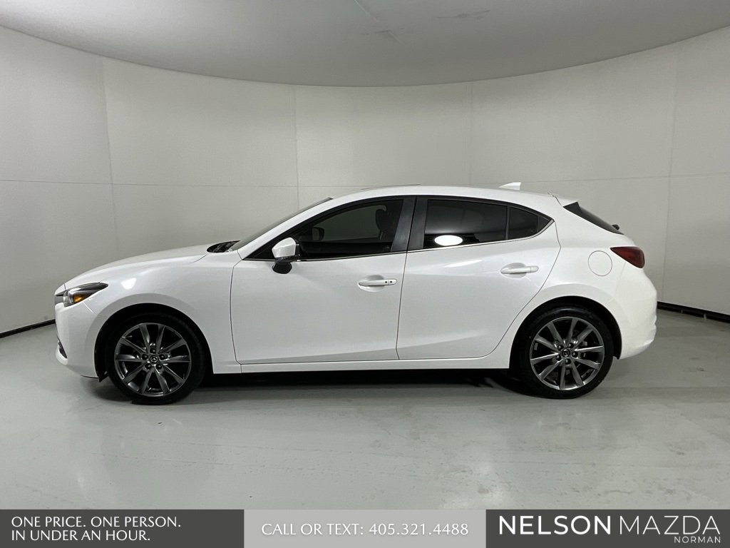 Used 2018 MAZDA MAZDA3 Grand Touring image 5