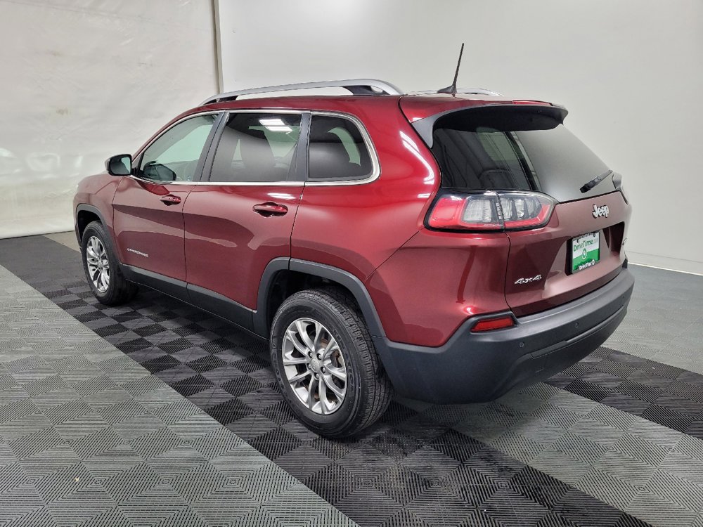 Used 2019 Jeep Cherokee Latitude Plus w/ Comfort/Convenience Group AWD/4WD image 3