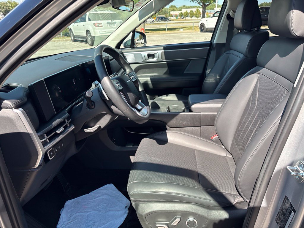 Used 2026 Hyundai Santa Fe SEL AWD/4WD image 35