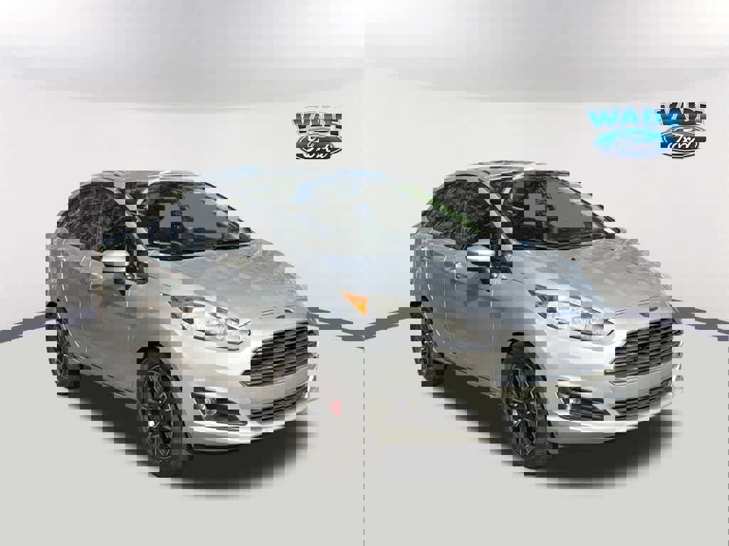 Used 2017 Ford Fiesta SE image 3