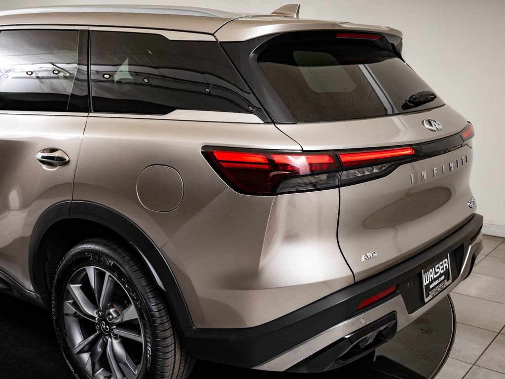 Used 2023 INFINITI QX60 Luxe AWD/4WD image 19