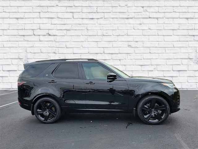 New 2025 Land Rover Discovery Metropolitan Edition AWD/4WD image 6