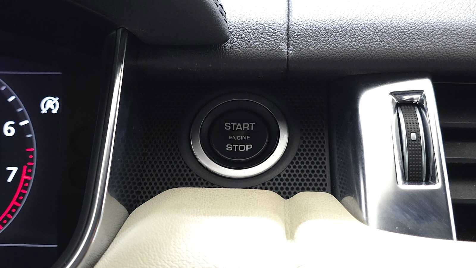 Used 2021 Land Rover Range Rover Sport HSE Silver Edition AWD/4WD image 37