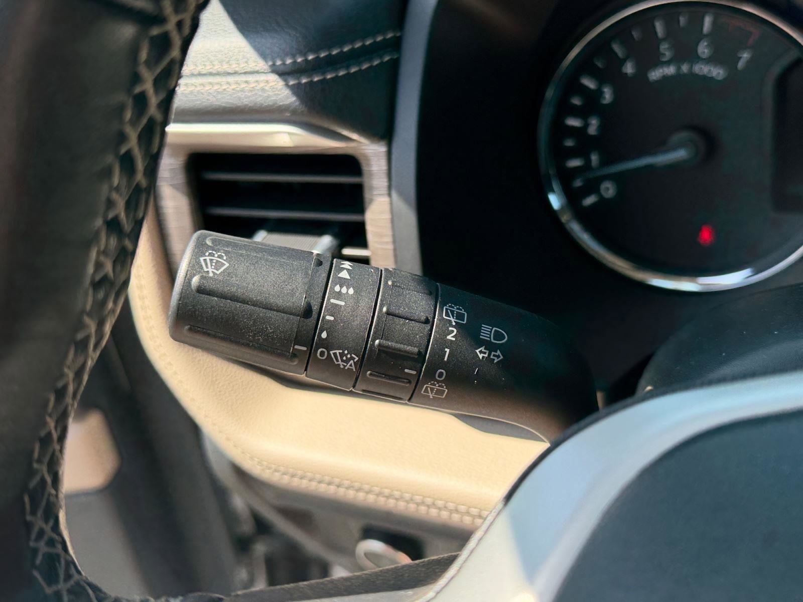 Used 2024 Ford Expedition Max Limited AWD/4WD image 29