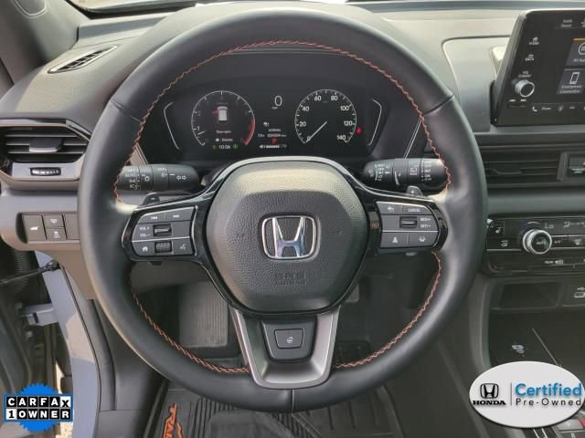 Certified 2025 Honda Pilot TrailSport image 25