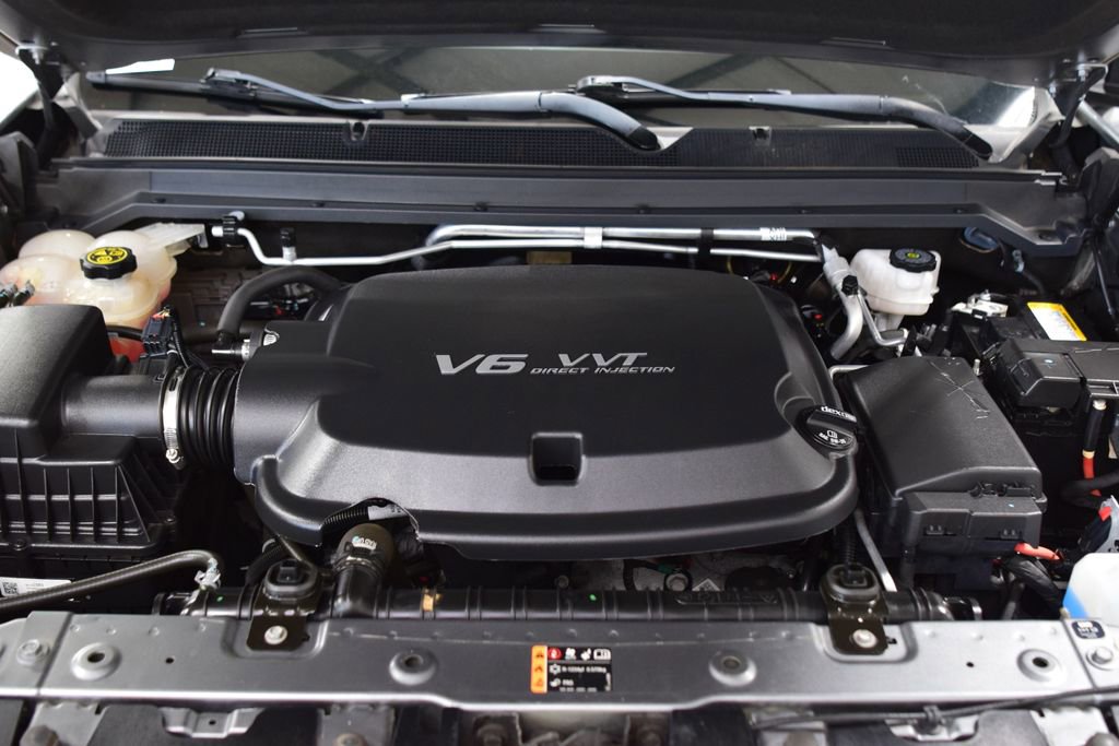 Used 2021 Chevrolet Colorado Z71 w/ Safety Package AWD/4WD image 32