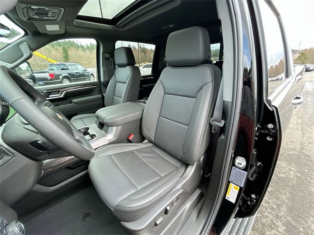 New 2025 Chevrolet Silverado 3500 LTZ w/ LTZ Premium Package image 20