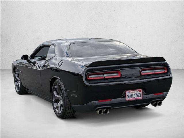 Used 2017 Dodge Challenger R/T image 8